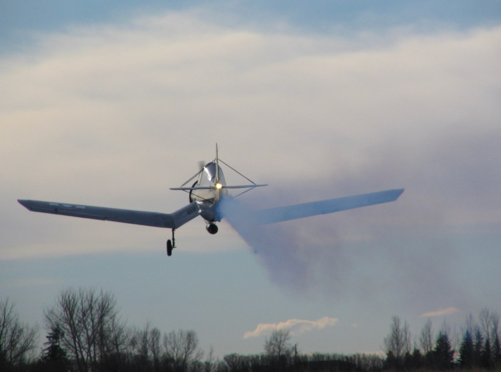 Photo: Airplane taking off ©CRFCYYC