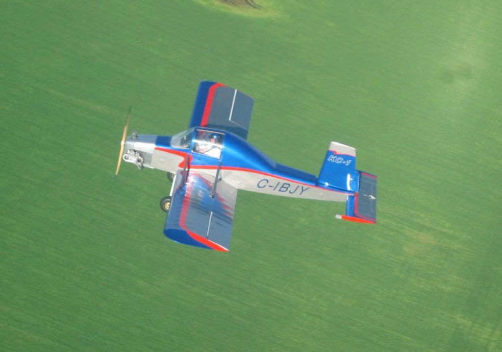 Photo: Airplane flying ©CRFCYYC